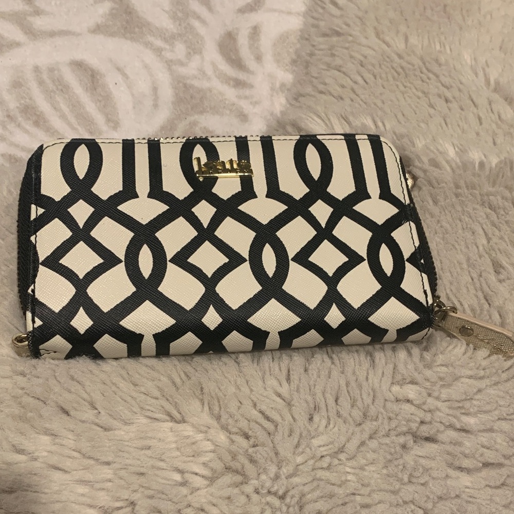 Stylish Black and White Kate Landry Wallet
